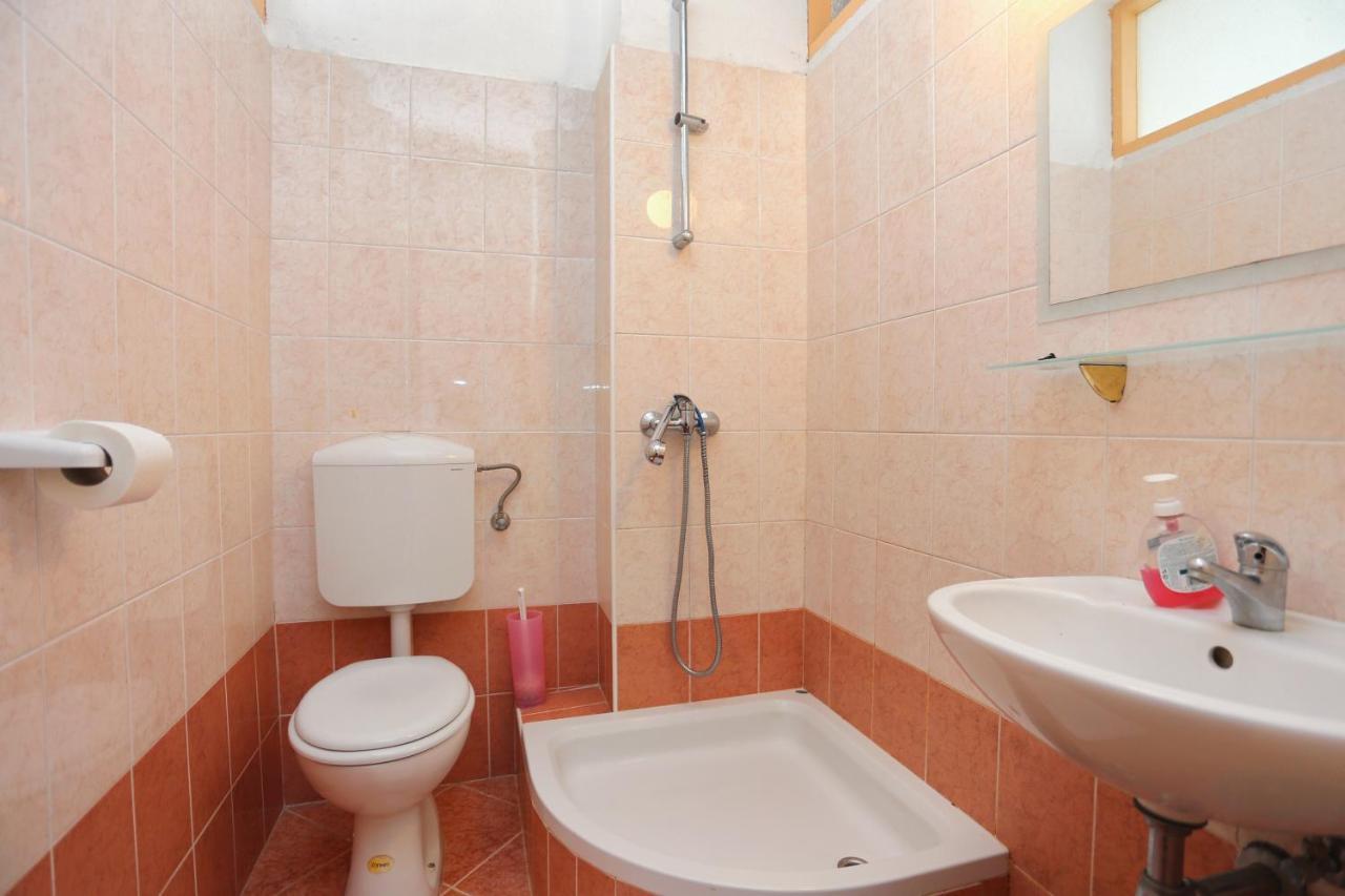 Apartments By The Sea Igrane, Makarska - 311 Exterior foto